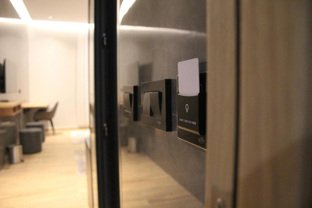 Hotel-Vh Preshevë エクステリア 写真